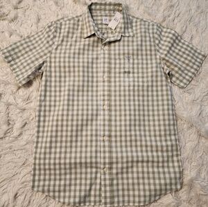 Gap Kids half sleeves shirt in size XXL (14_16).Olive green and white color.
